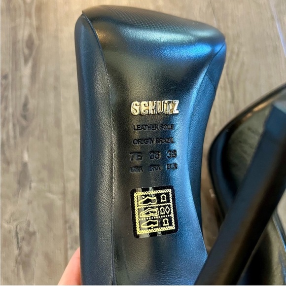 Schutz Fechado Salto Alto Black Leather Stiletto Pumps 7 - Picture 10 of 14